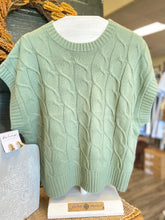Social Circle Top